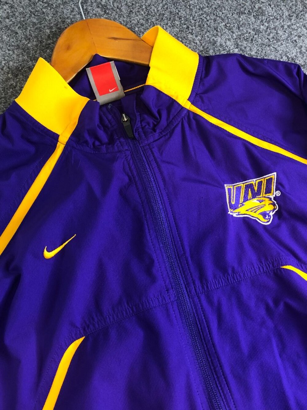 Nike Northern Iowa Panthers Jacket Mens XL Purple Vintage StormFIT Full Zip